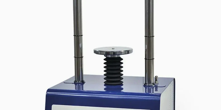 Ensayo Triaxial en Coronel: Caracterización Geotécnica para Suelos Complejos